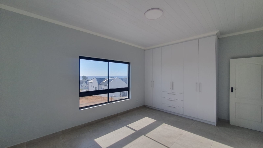 4 Bedroom Property for Sale in Da Gama Bay Western Cape